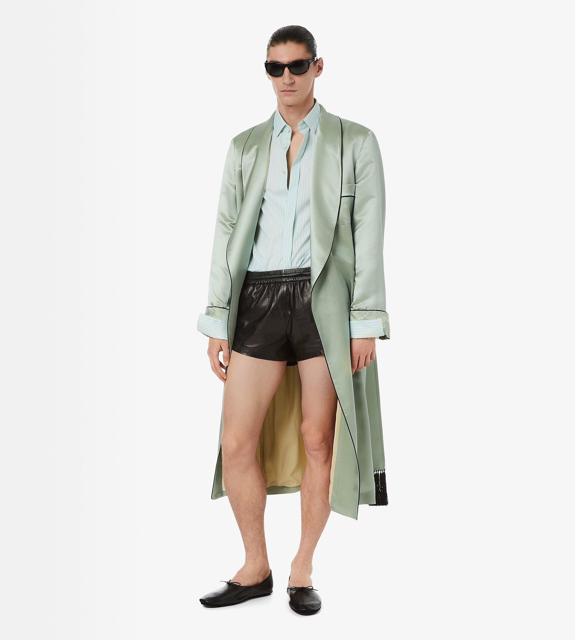 STRIPED CLASSIC FIT SHIRT