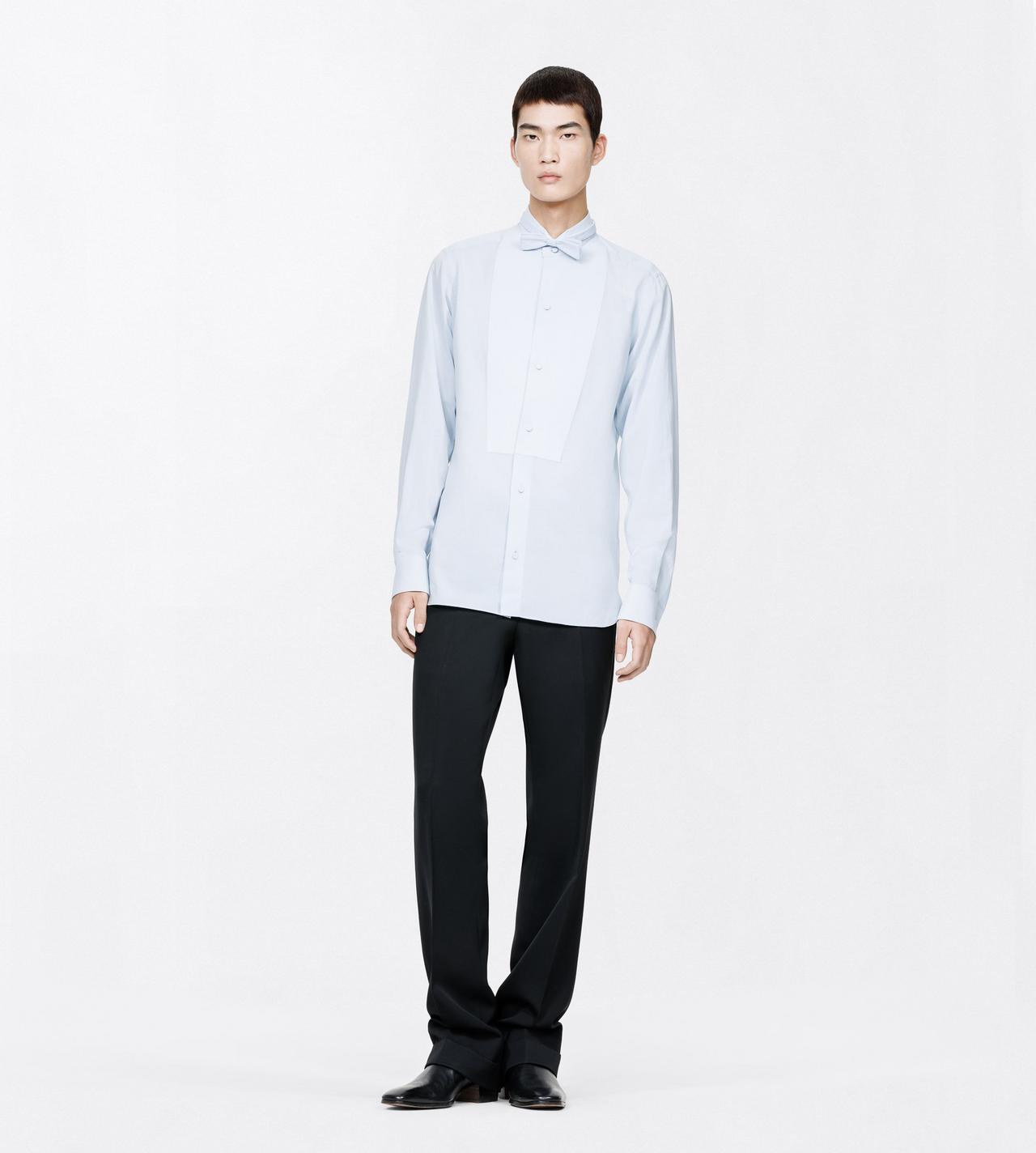 TOM FORD COTTON POWDER BLUE HEMD AUS GEWASCHENEM MUSSELIN MIT FLIESSENDER PASSFORM