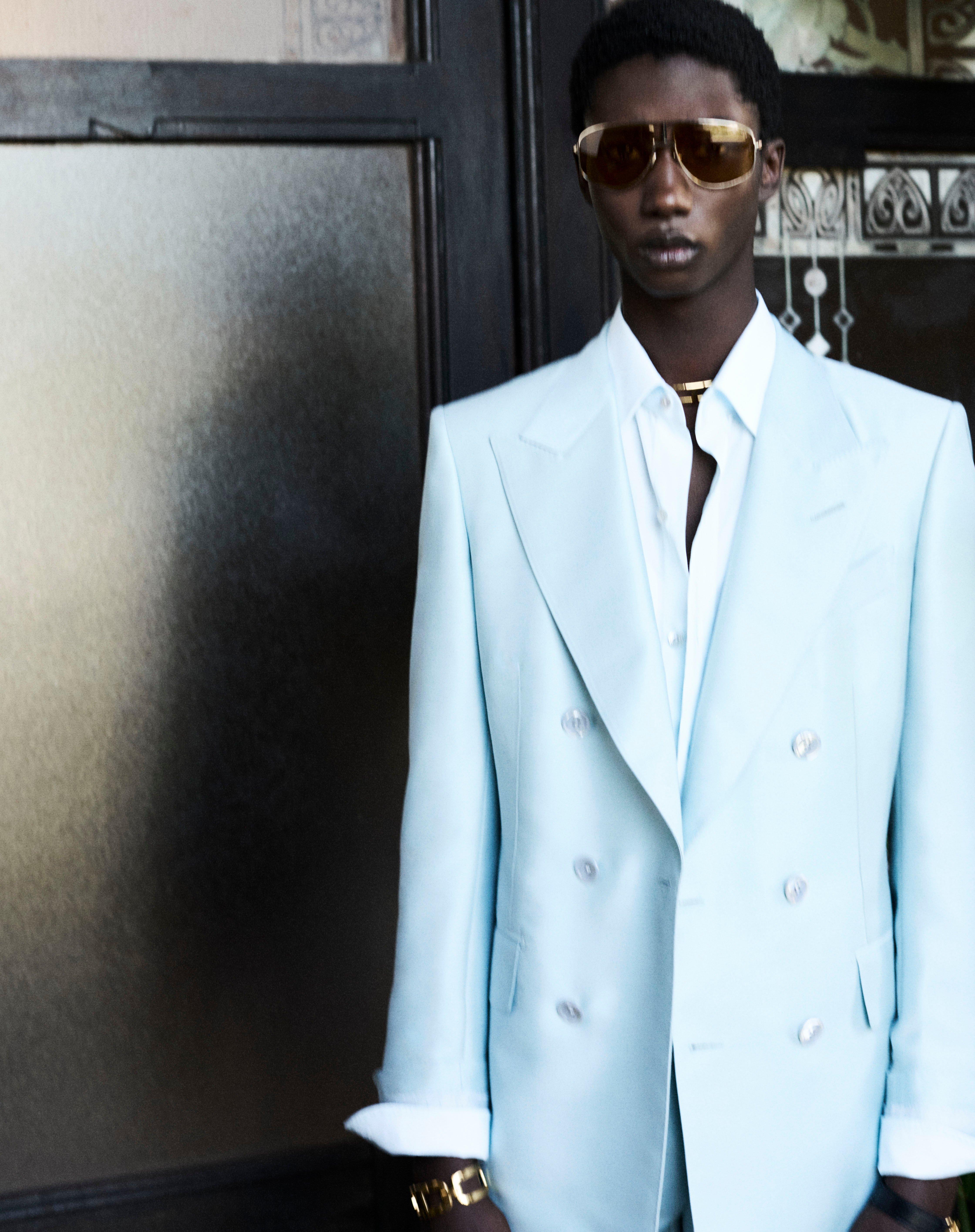 LIGHT WEIGHT LYOCELL SLIM FIT SHIRT | Tom Ford Fashion
