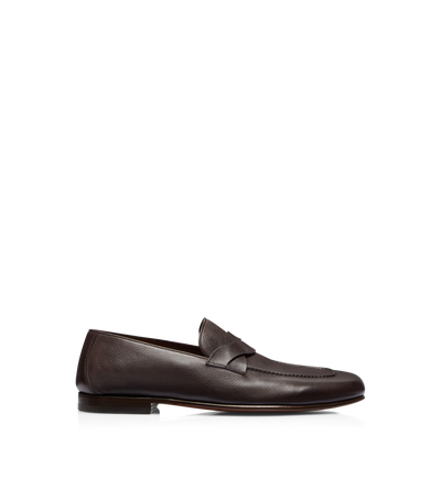 SOFT SUPPLE LEATHER GIGI TWISTED BAND LOAFER image number 0