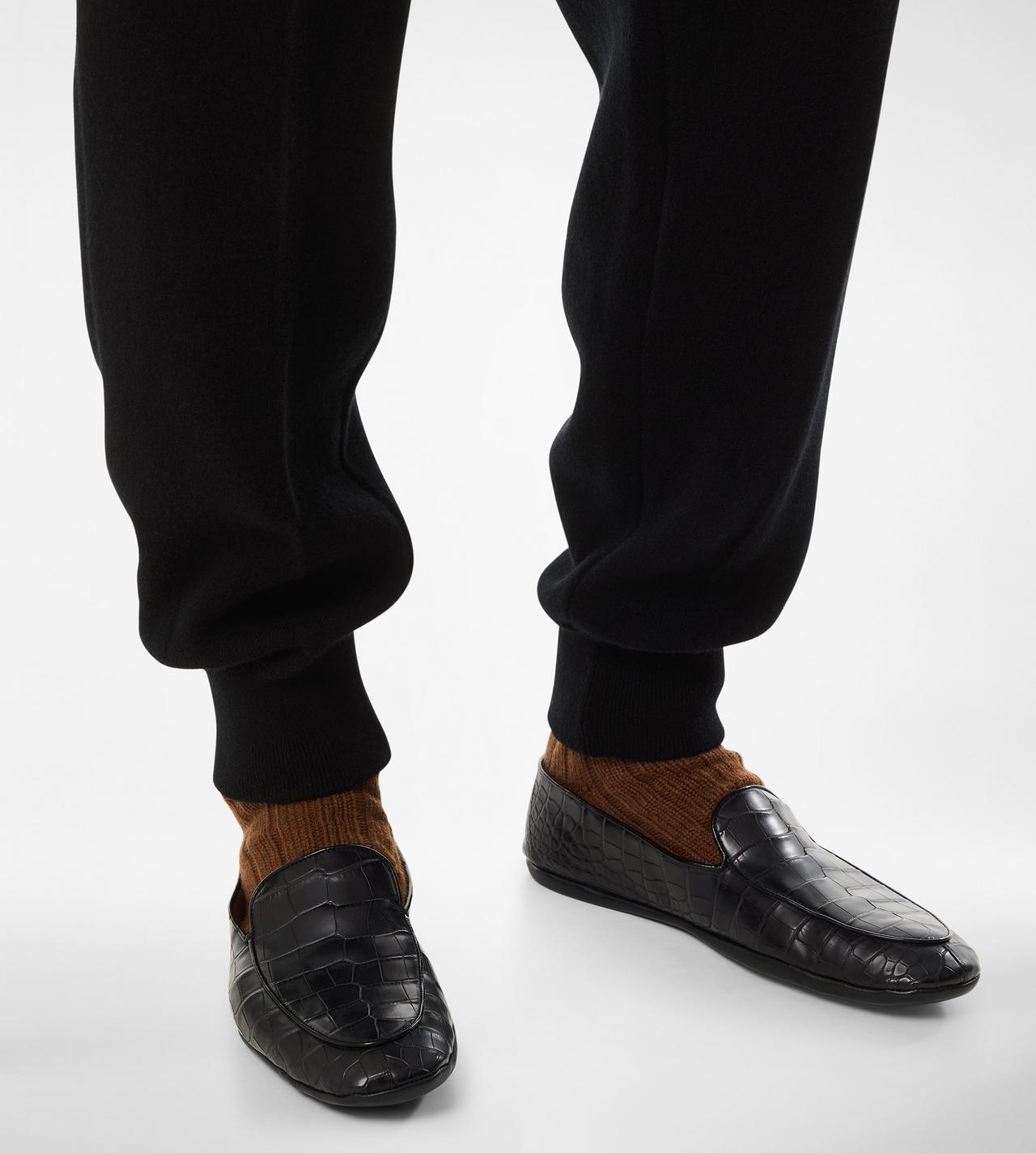 STAMPED CROC VELVET SLIPPERS image number 5