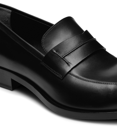 BURNISHED LEATHER LOAFER image number 4