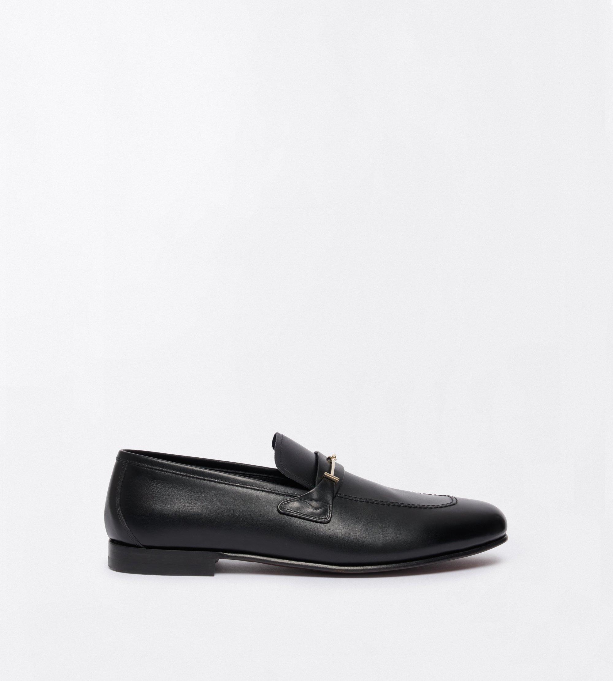 BURNISHED LEATHER DOUBLE T HARDWARE GIGI LOAFER