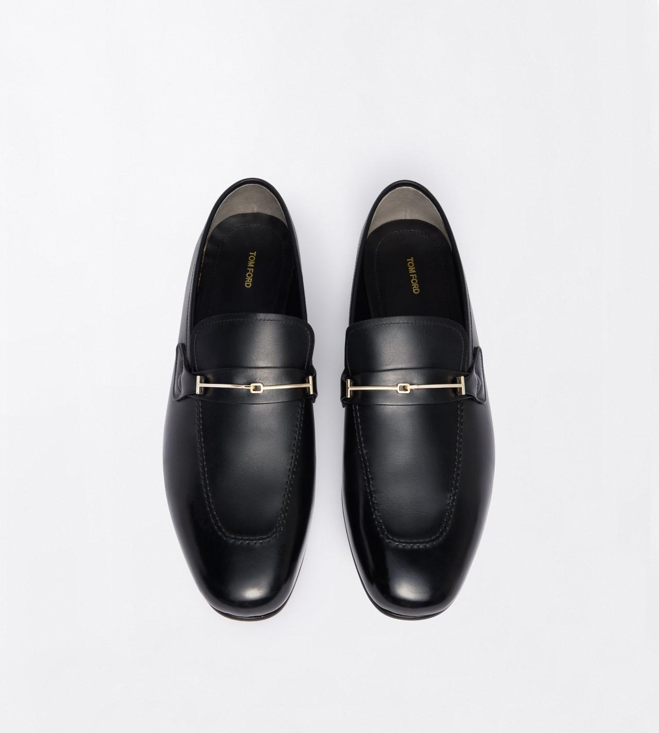 TOM FORD LEATHER BLACK BURNISHED LEATHER DOUBLE T HARDWARE GIGI LOAFER