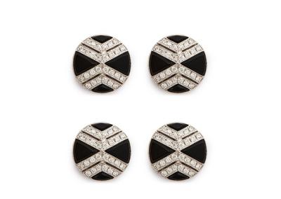 DIAMOND ONYX ROUND STUDS image number 0