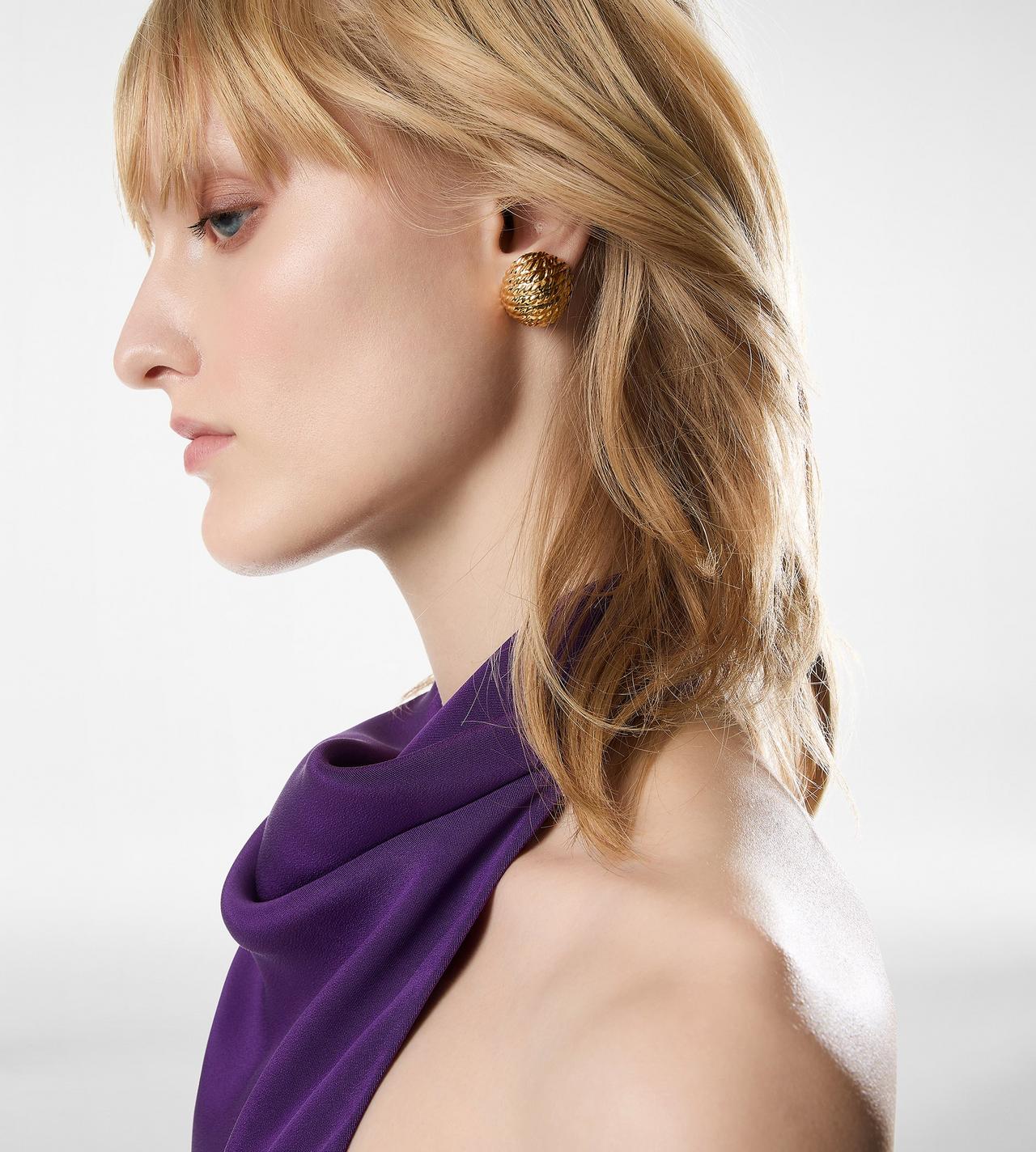VINTAGE GOLD BRASS SANDY EARRINGS image number 2