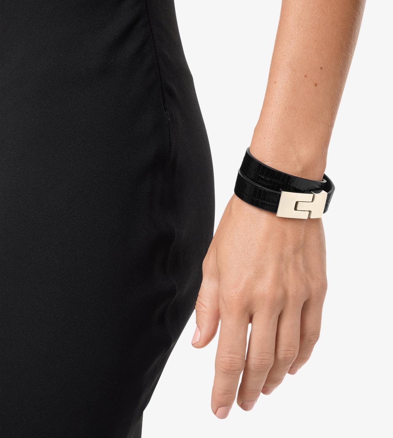 TOM FORD LEATHER BLACK TEJUS-EFFECT PRINTED LEATHER INTERLOCK T BRACELET