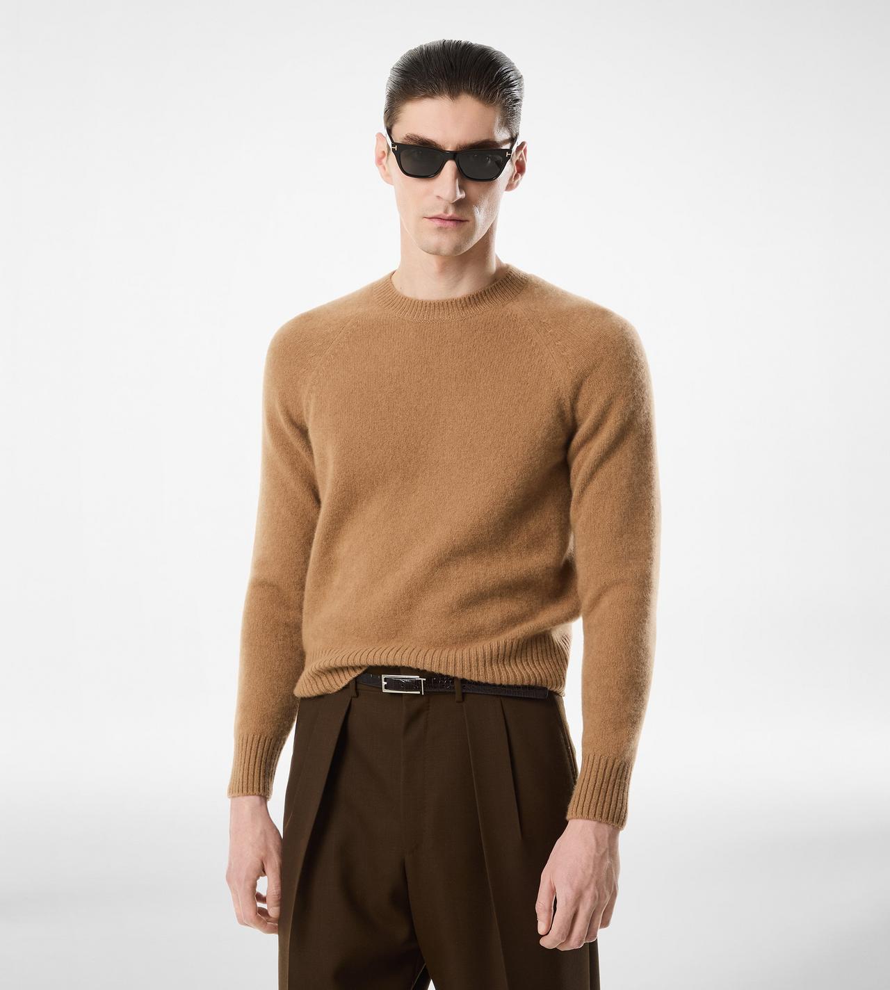 FELTED CASHMERE CREW NECK image number 2