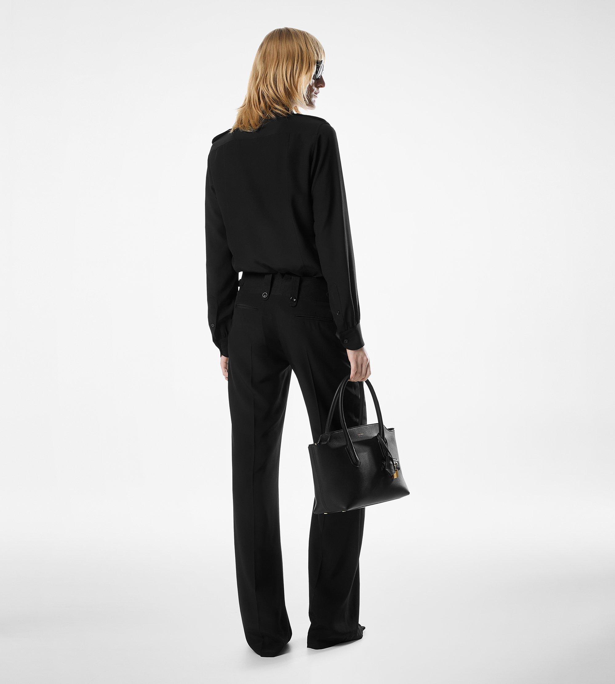 【関税＆送料込み】Tom Ford Natural Grain Leather Medium To NATURAL GRAIN LEATHER TARA SMALL SHOULDER BAG | Tom Ford Fashion