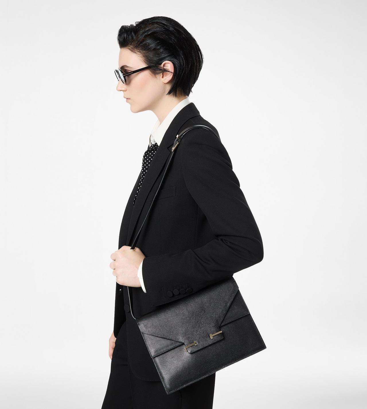 SUPPLE GRAIN LEATHER AUBE SHOULDER BAG image number 3