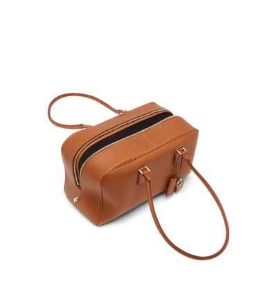 SOFT GRAIN LEATHER ZIPPED SMALL STRYKE SHOULDER BAG image number 2