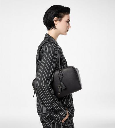 TOM FORD LEATHER BLACK BOLSO AL HOMBRO PEQUE&Ntilde;O STRYKE DE PIEL DE PLENA FLOR SUAVE CON CREMALLERA