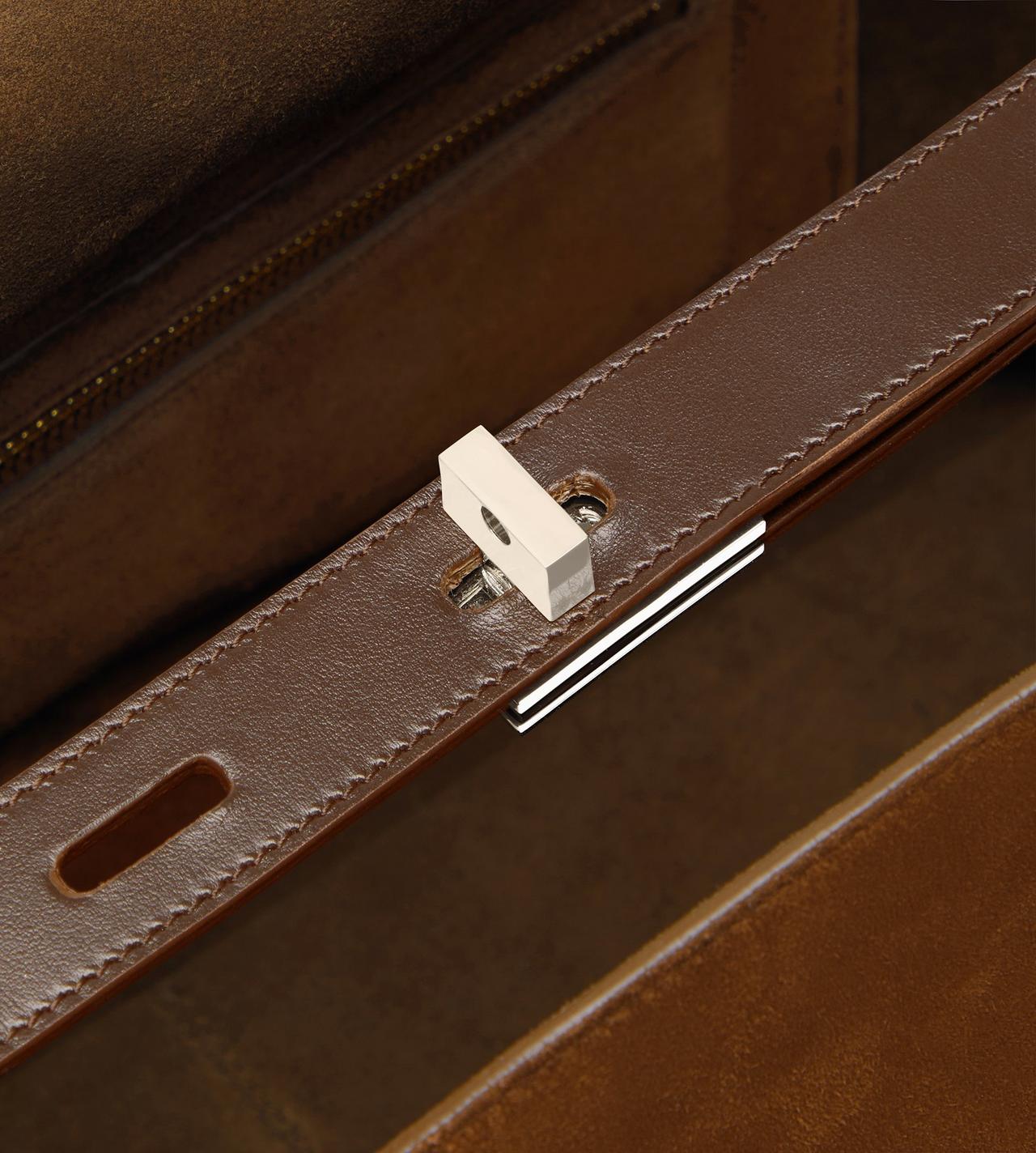 SUEDE LEATHER ECLIPSE LARGE SHOULDER BAG image number 3