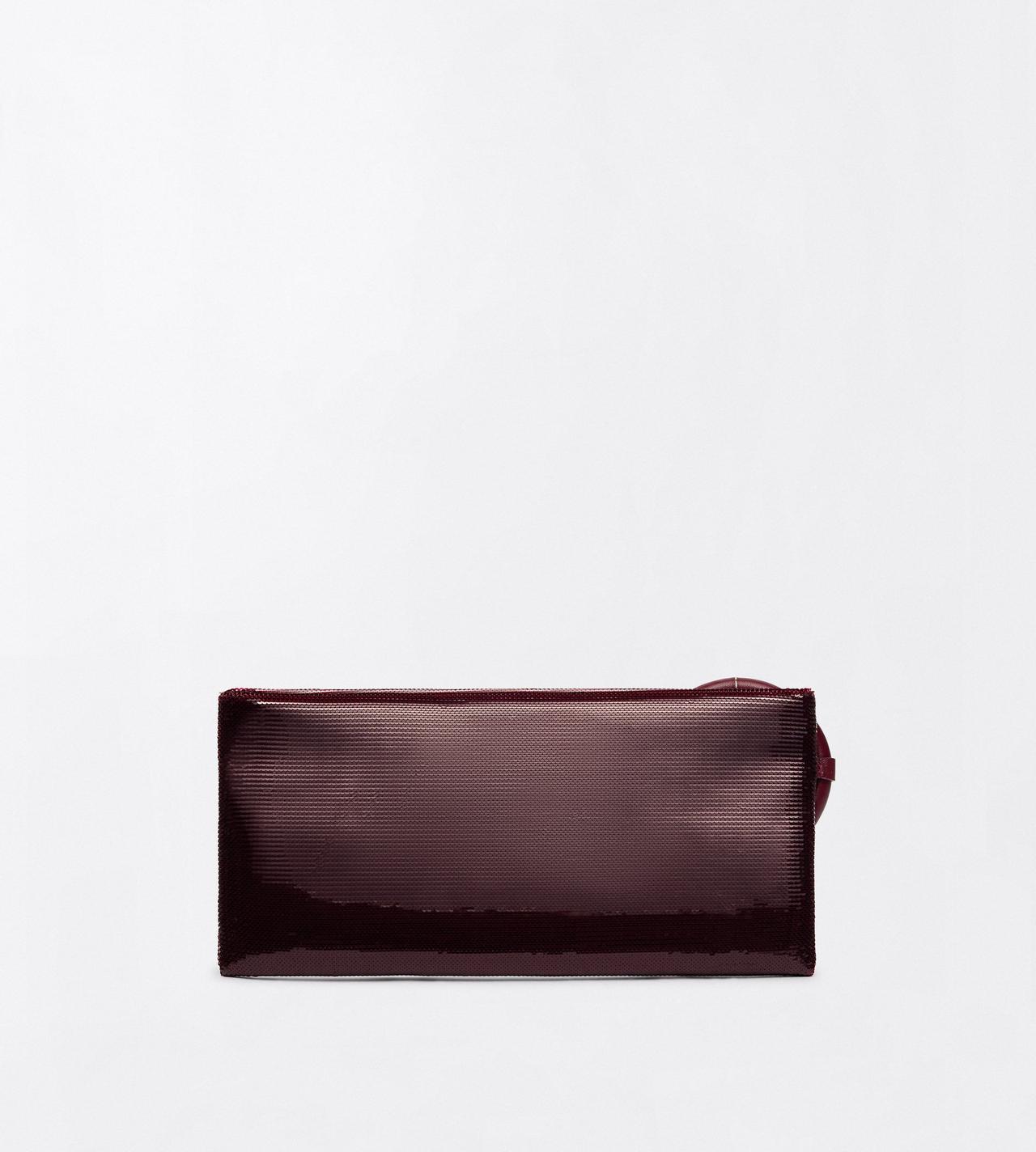 TOM FORD SEQUINS LOST CHERRY SEQUIN EMBROIDERY AURA CLUTCH