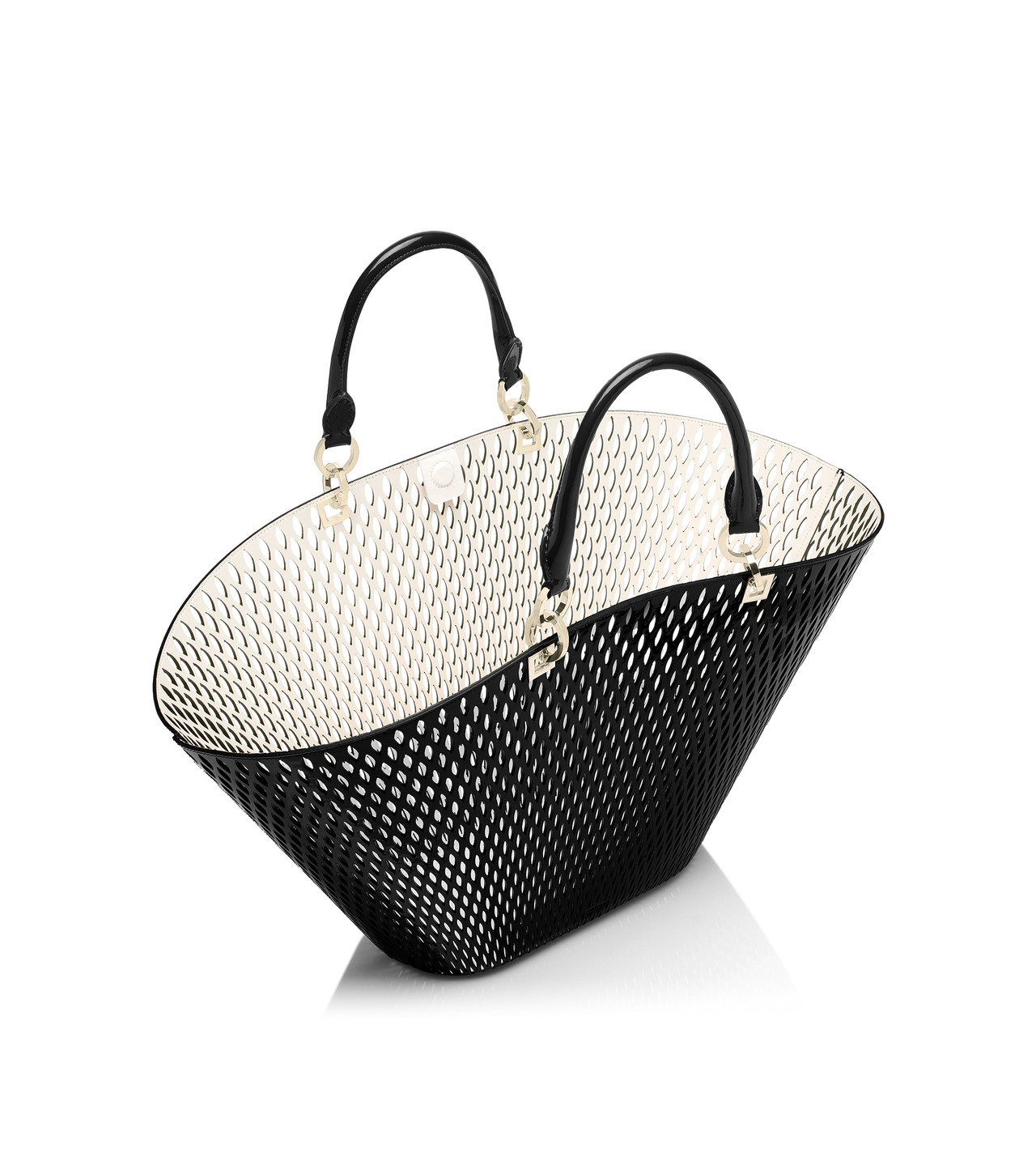 CUT OUT PATENT LEATHER LARGE PANIER image number 2