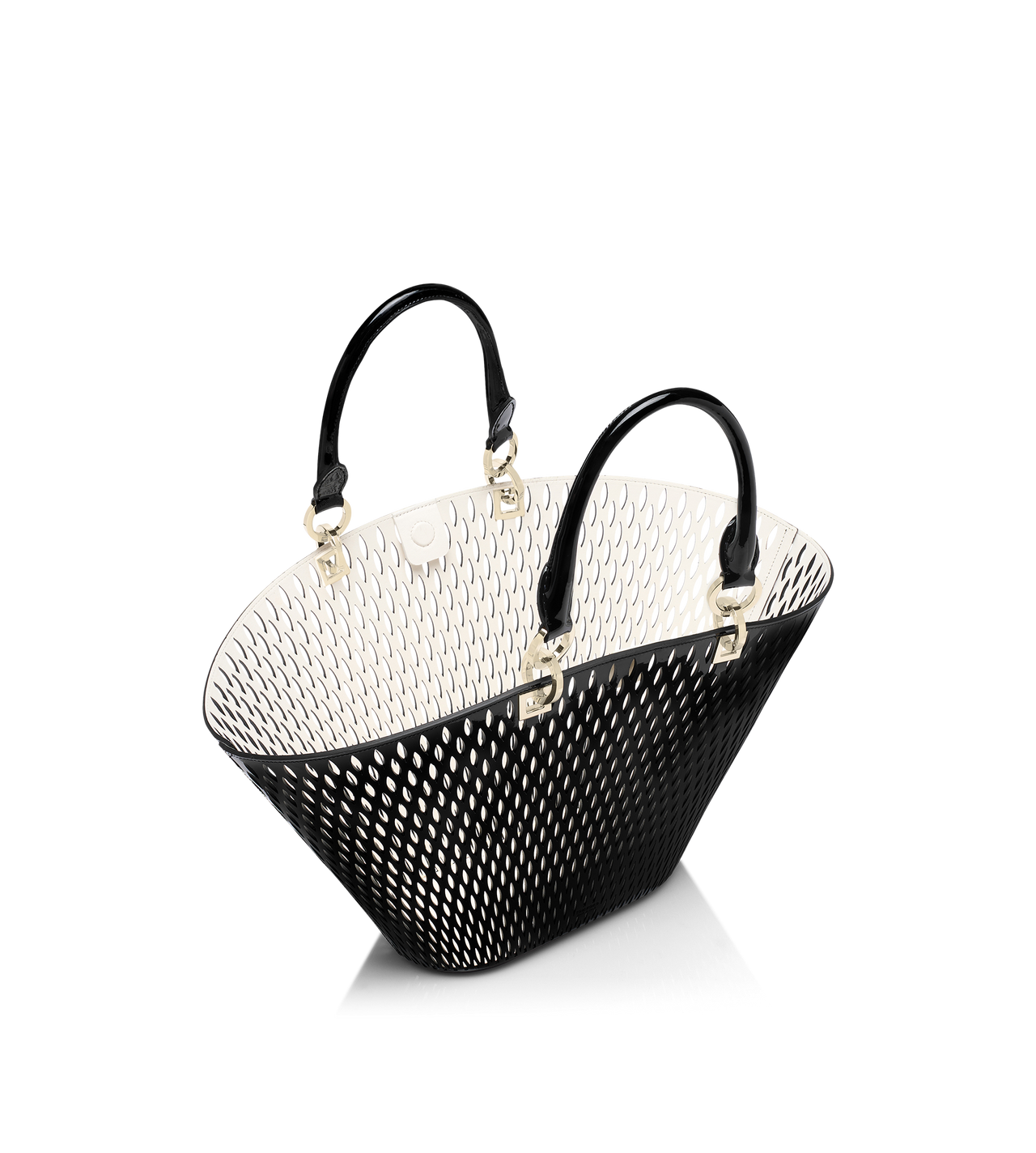 CUT OUT PATENT LEATHER MEDIUM PANIER image number 2