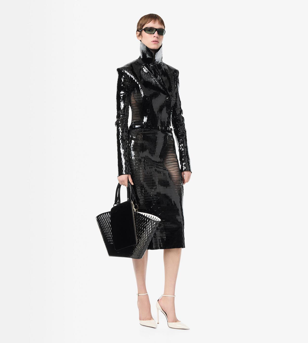 CUT OUT PATENT LEATHER MEDIUM PANIER image number 3