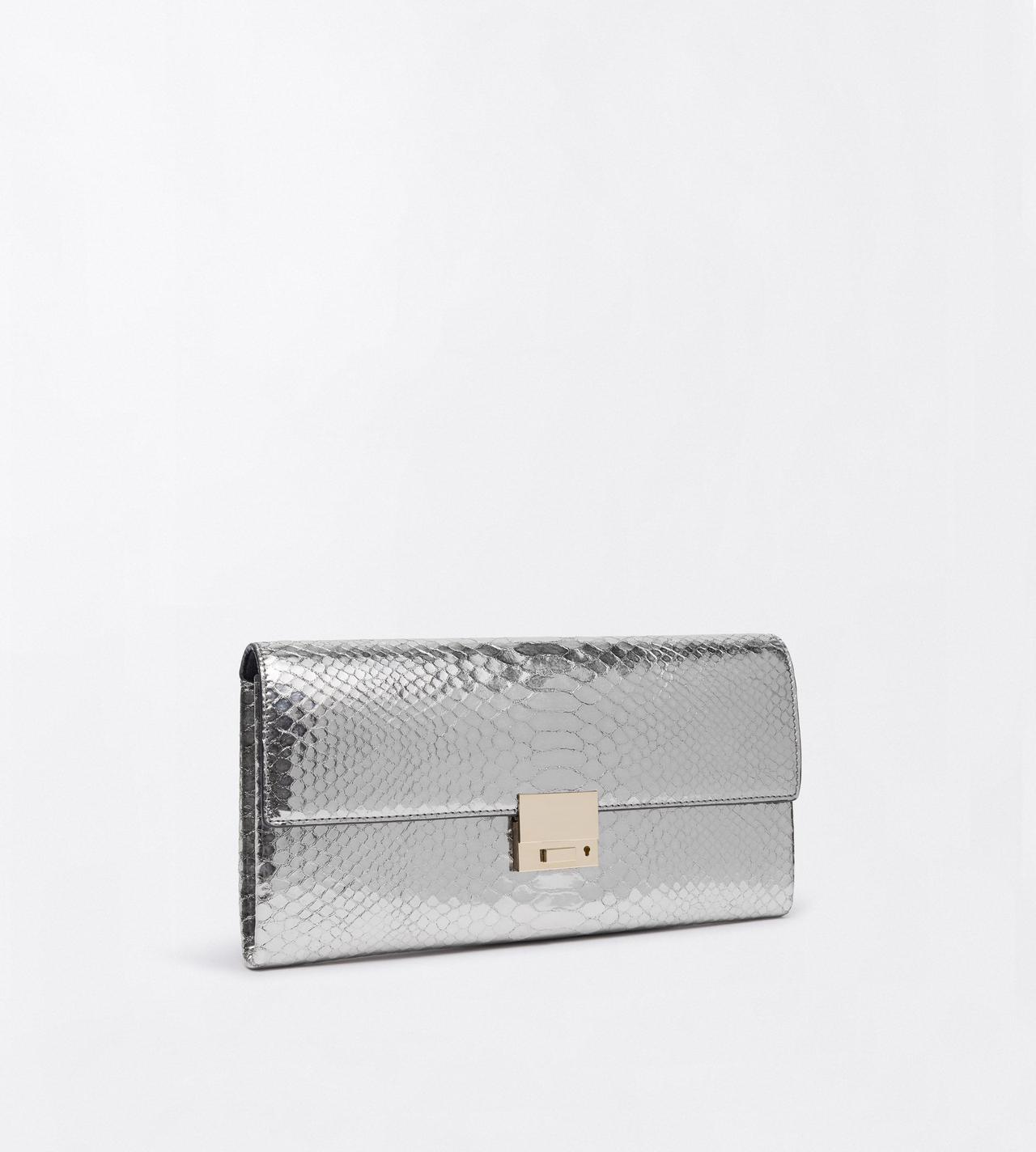 TOM FORD LEATHER SILVER LAMINATED PRINTED PYTHON JEAN CLUTCH