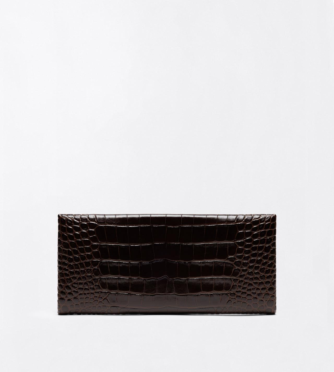 TOM FORD LEATHER CHOCOLATE TUMBLED PRINTED CROCODILE LEATHER ARC CLUTCH