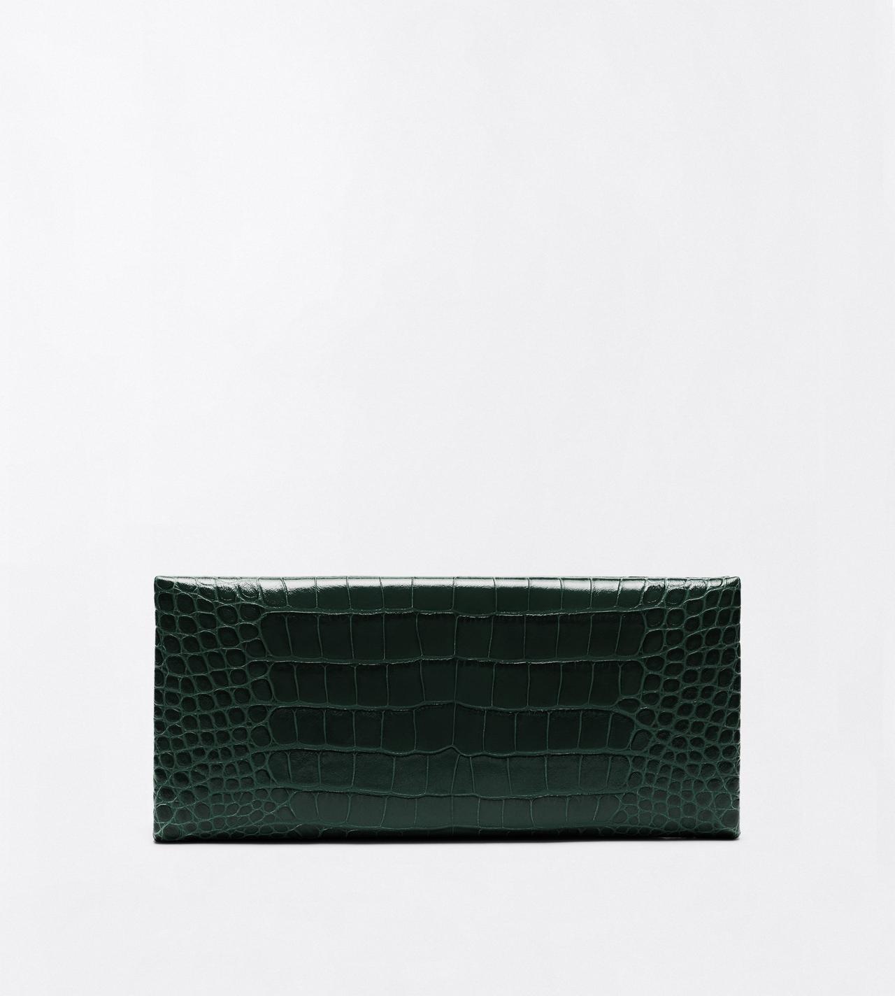 TOM FORD LEATHER DARK PINE TUMBLED PRINTED CROCODILE LEATHER ARC CLUTCH
