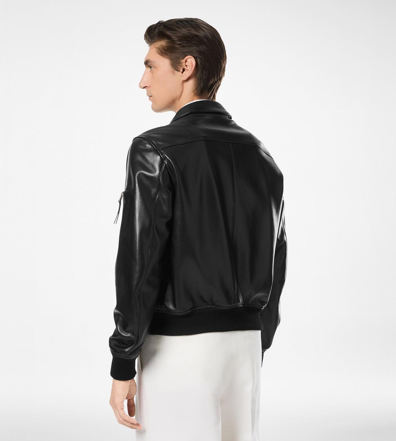 SOFT NAPPA PLONGE COLLAR BLOUSON image number 4