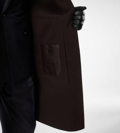 SOFT NAPPA PLONGE ALLIGATOR COLLAR CASHMERE LINED MAC image number 1