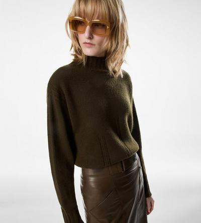 LONG SLEEVE MOCK NECK KNIT image number 1