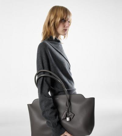 LONG SLEEVE WRAP COLLAR KNIT image number 1
