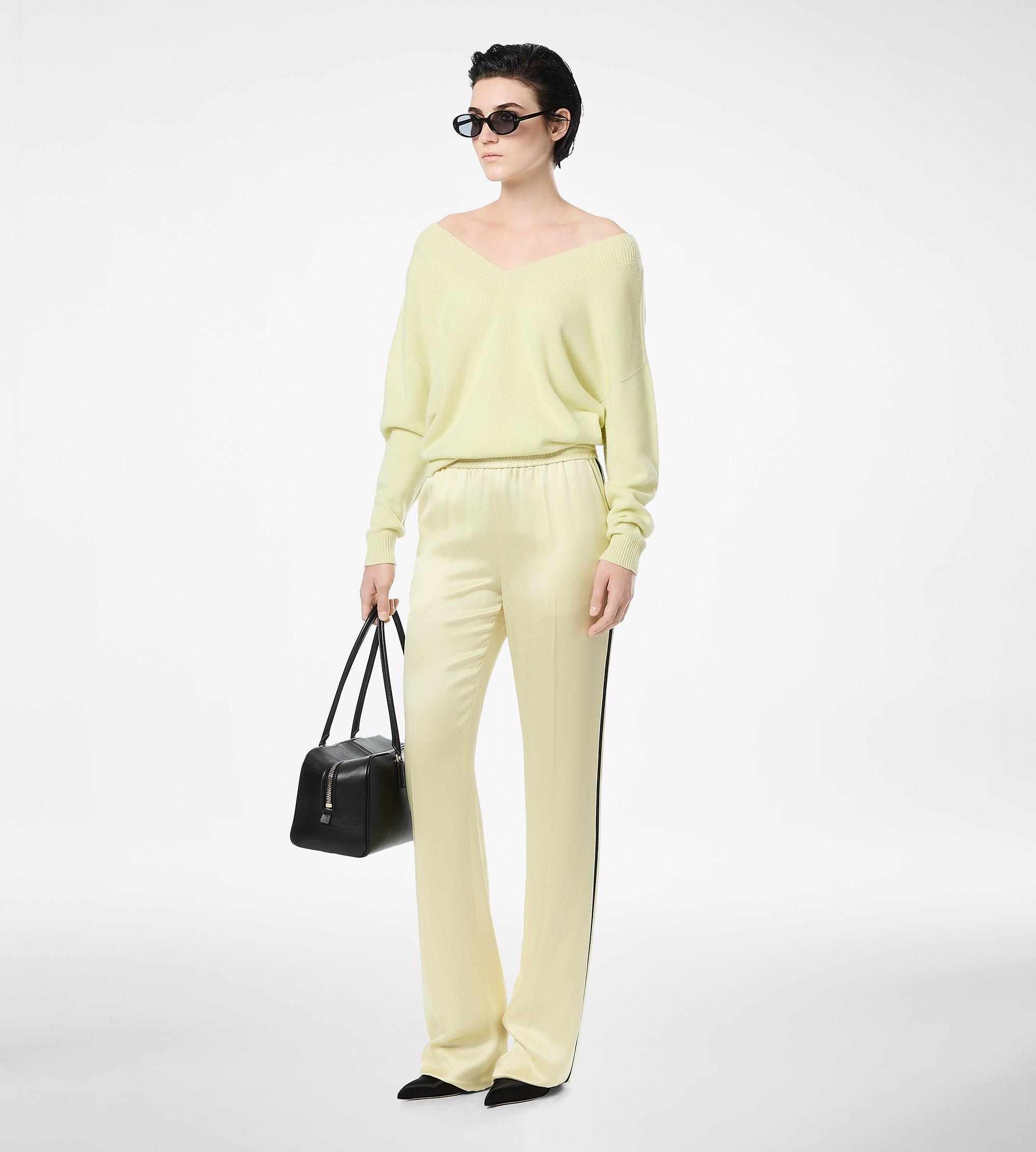 CASHMERE OFF THE SHOULDER V-NECK KNIT