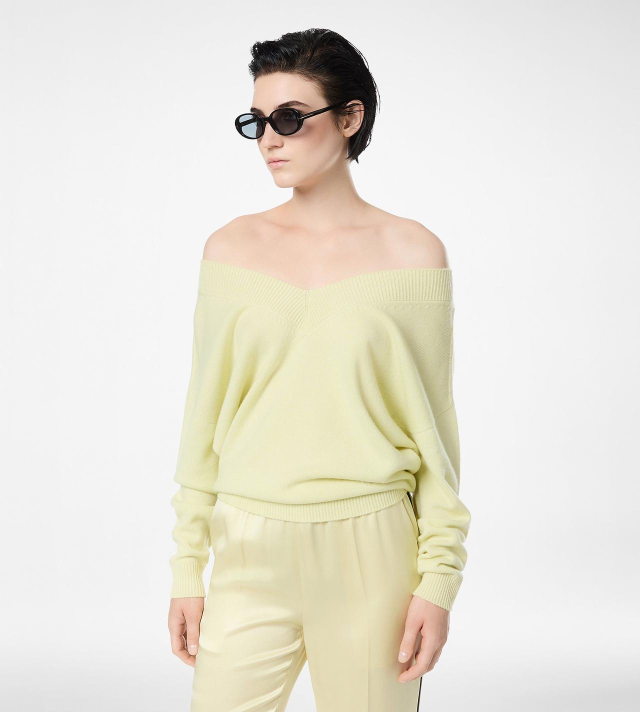 CASHMERE OFF THE SHOULDER V-NECK KNIT image number 3