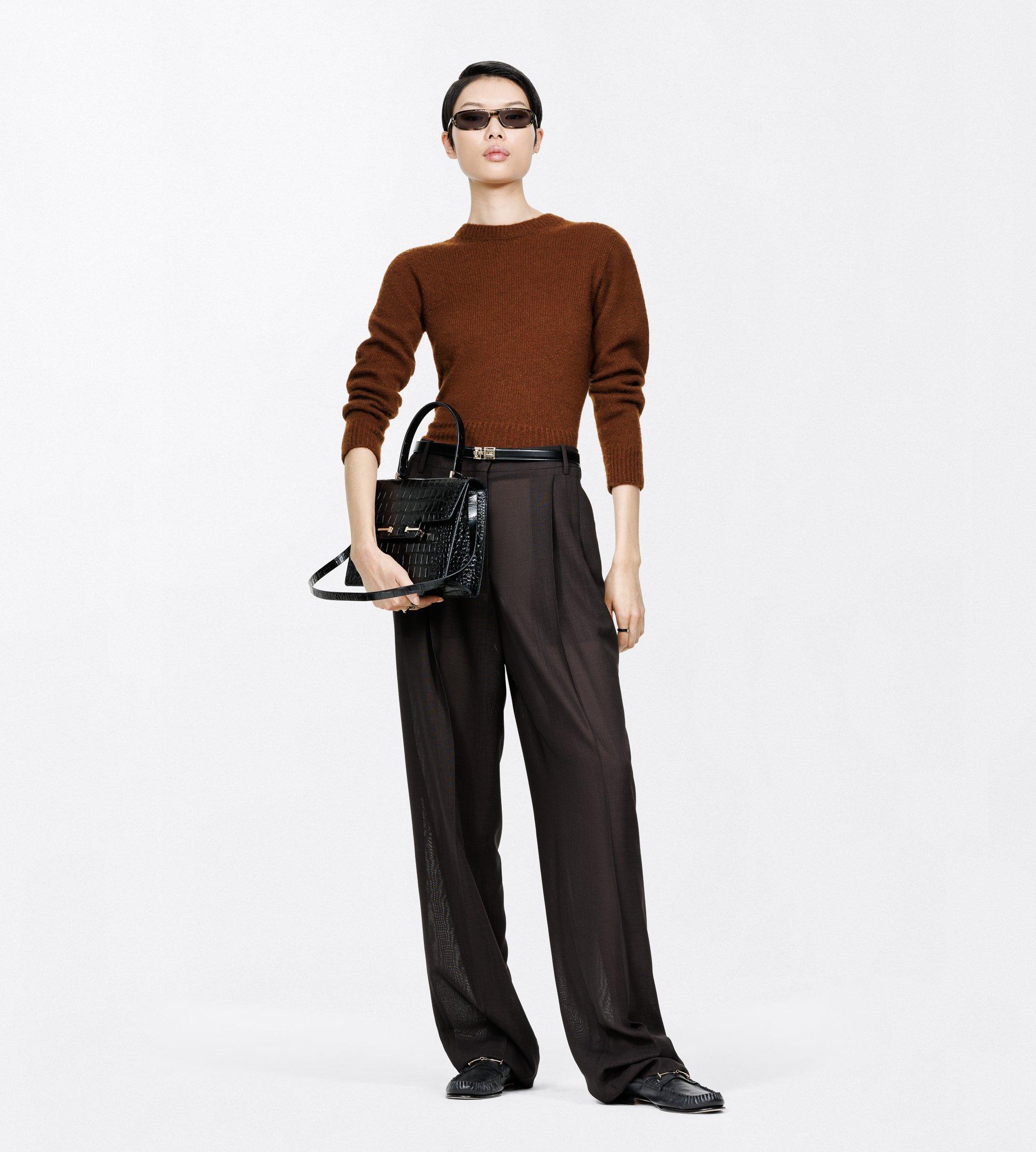 SEAMLESS ULTRASOFT CASHMERE SILK CLASSIC CREWNECK