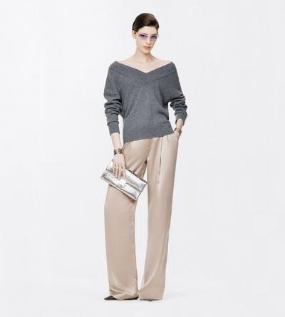 TOM FORD CASHMERE LIGHT CHARCOAL CASHMERE OFF THE SHOULDER V-NECK TOP
