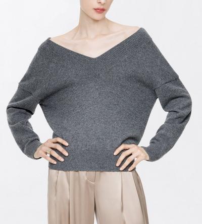 TOM FORD CASHMERE LIGHT CHARCOAL CASHMERE OFF THE SHOULDER V-NECK TOP