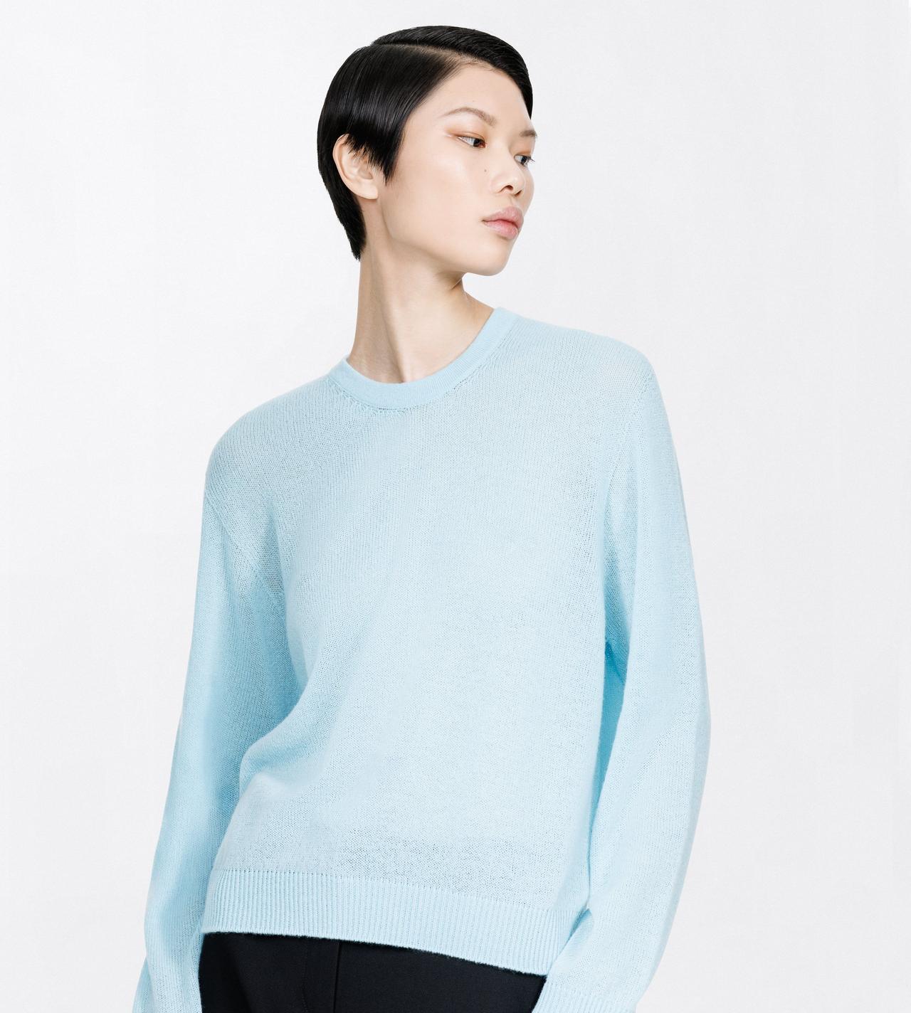 TOM FORD CASHMERE AQUA BLUE SEAMLESS CASHMERE ASYMMETRIC CREWNECK KNIT