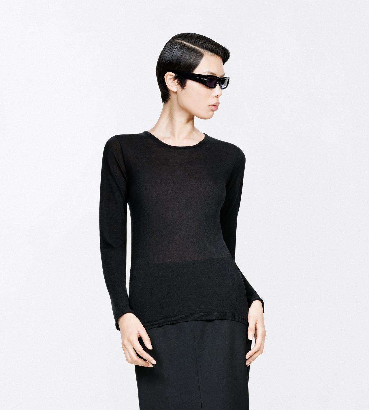 TOM FORD CASHMERE BLACK SEAMLESS FEATHERWEIGHT CASHMERE LONG SLEEVE CREWNECK T-SHIRT