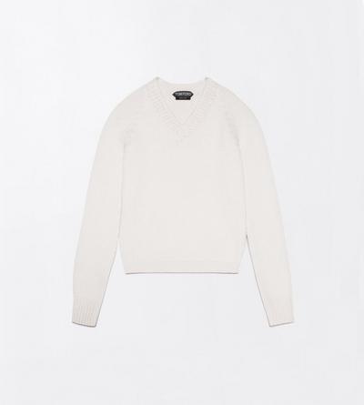 TOM FORD WOOL BLEND IVORY VINTAGE WASHED WOOL BLEND SHRUNKEN V-NECK KNIT WITH RAGLAN SLEEVE