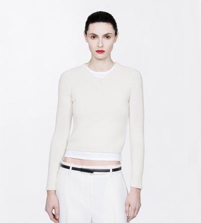 TOM FORD WOOL BLEND IVORY VINTAGE WASHED WOOL BLEND SHRUNKEN V-NECK KNIT WITH RAGLAN SLEEVE