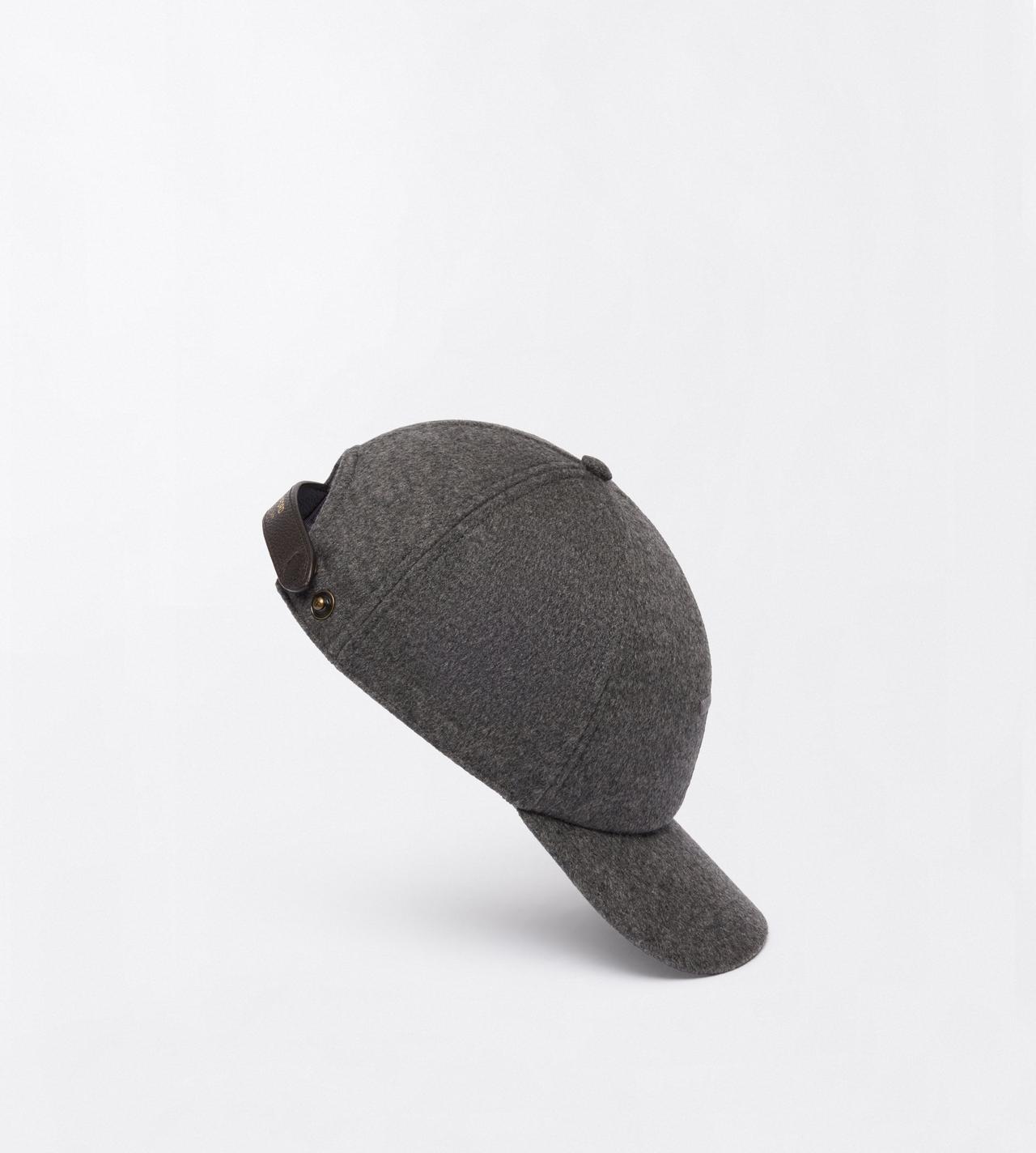 TOM FORD CASHMERE GRAPHITE CASHMERE CAP&nbsp;