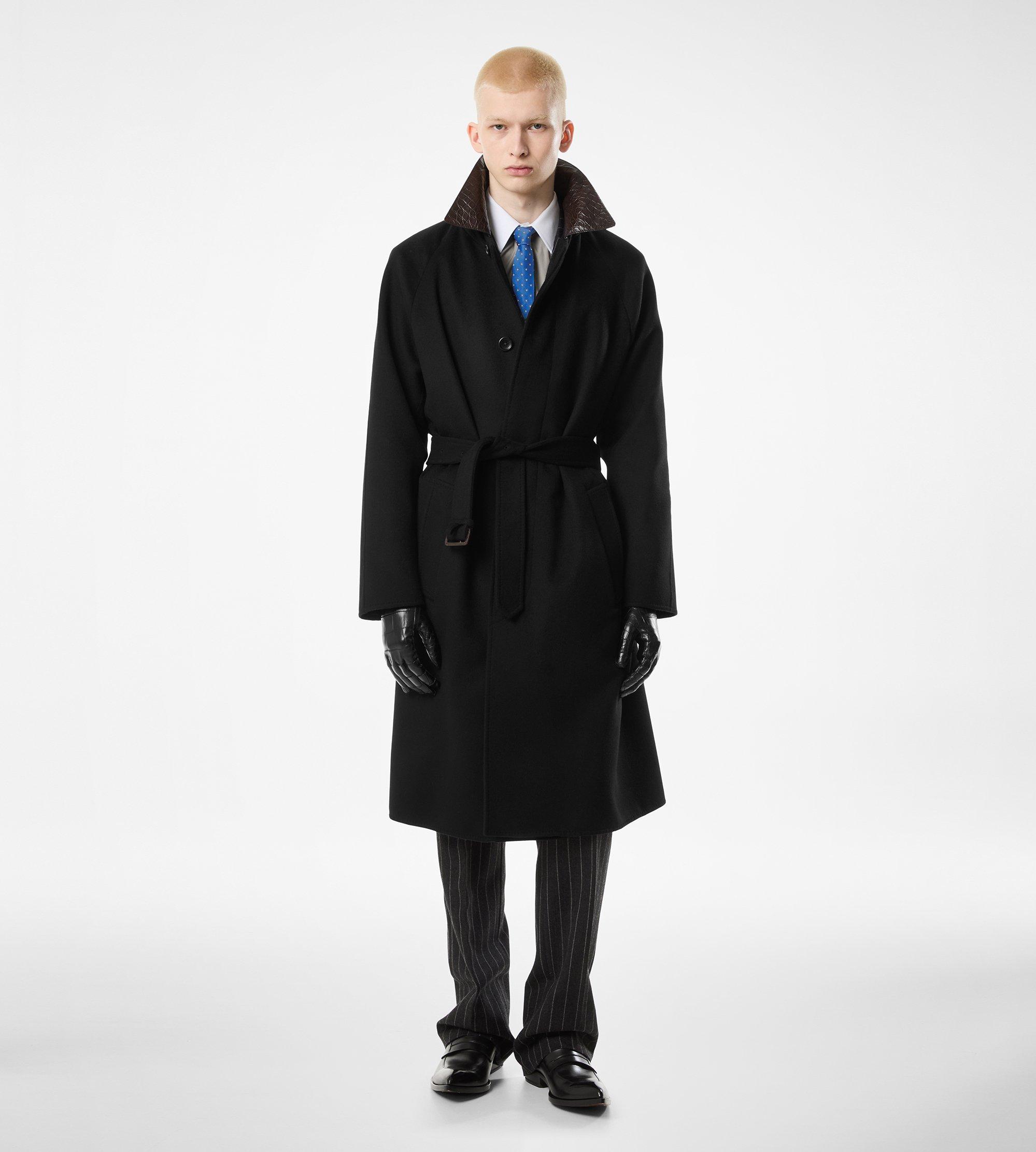ALLIGATOR COLLAR CASHMERE BLEND COAT