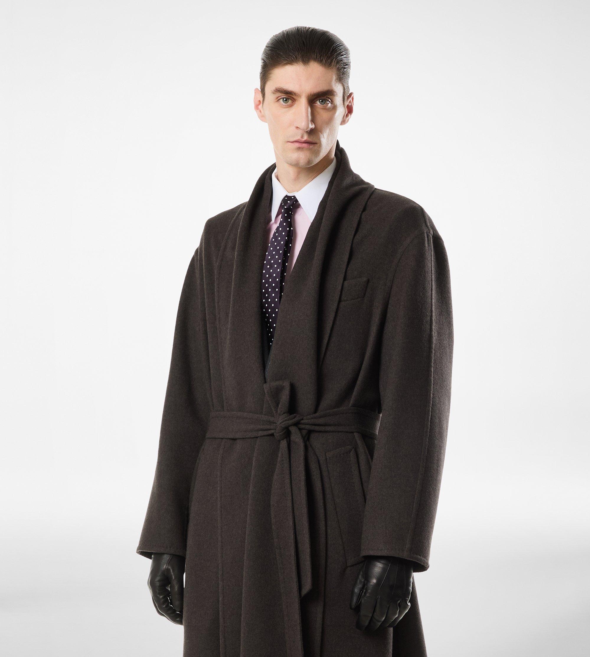 DOUBLE SPLITTABLE CASHMERE SHAWL COAT | TOM FORD Fashion