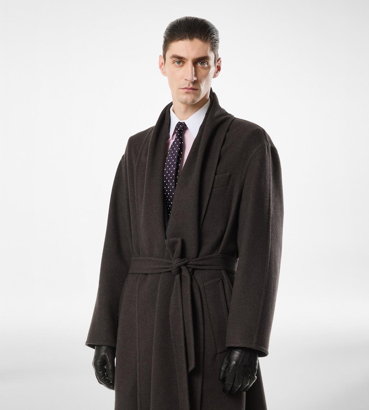 DOUBLE SPLITTABLE CASHMERE SHAWL COAT | TOM FORD Fashion