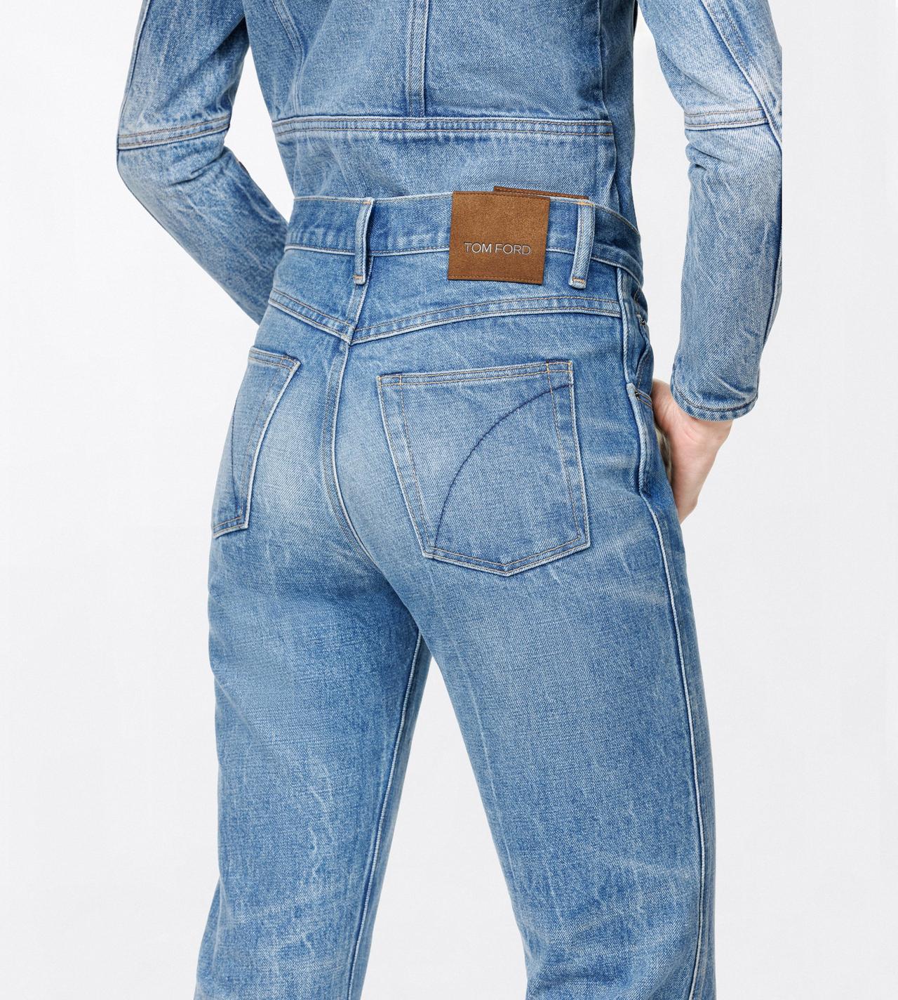 TOM FORD DENIM DENIM PANTALON DROIT MELANIE EN DENIM D&Eacute;LAV&Eacute; &Agrave; LA PIERRE AVEC BORDURE EN&nbsp;T ET OURLET EFFILOCH&Eacute;