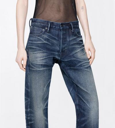 TOM FORD DENIM MIDNIGHT STONEWASHED DENIM LOW WAIST BOYFRIEND DENIM PANTS
