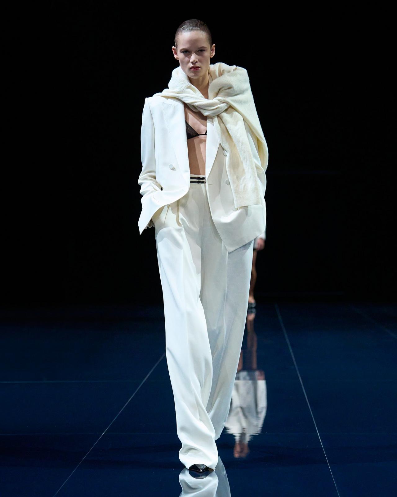TOM FORD SILK OFF WHITE HEAVY SILK TWILL HIGH-WAIST TAILORED WIDE LEG PLEATED STRAIGHT PANTS