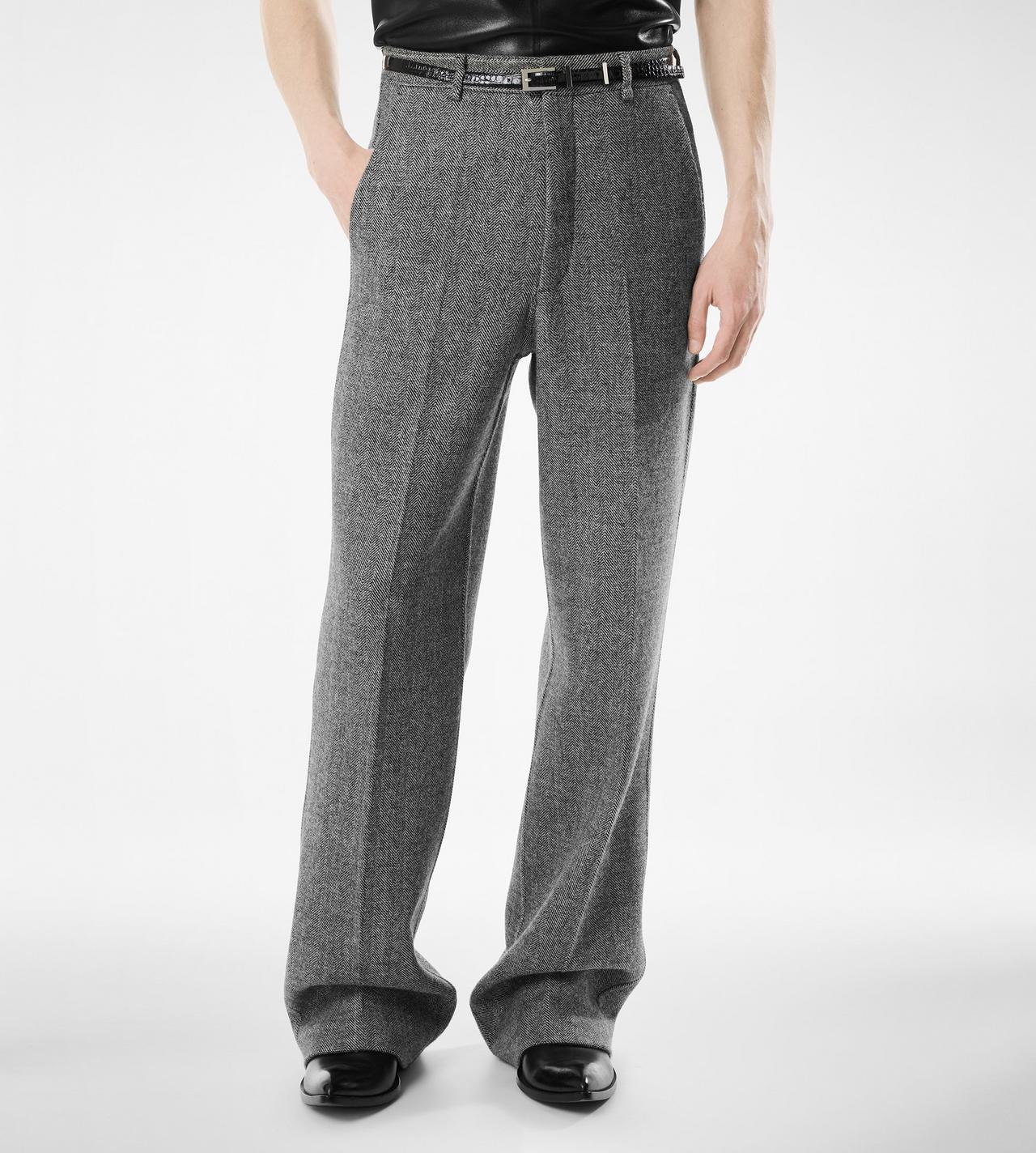SHARKSKIN HERRINGBONE DOUBLE SPLITTABLE PANT image number 3