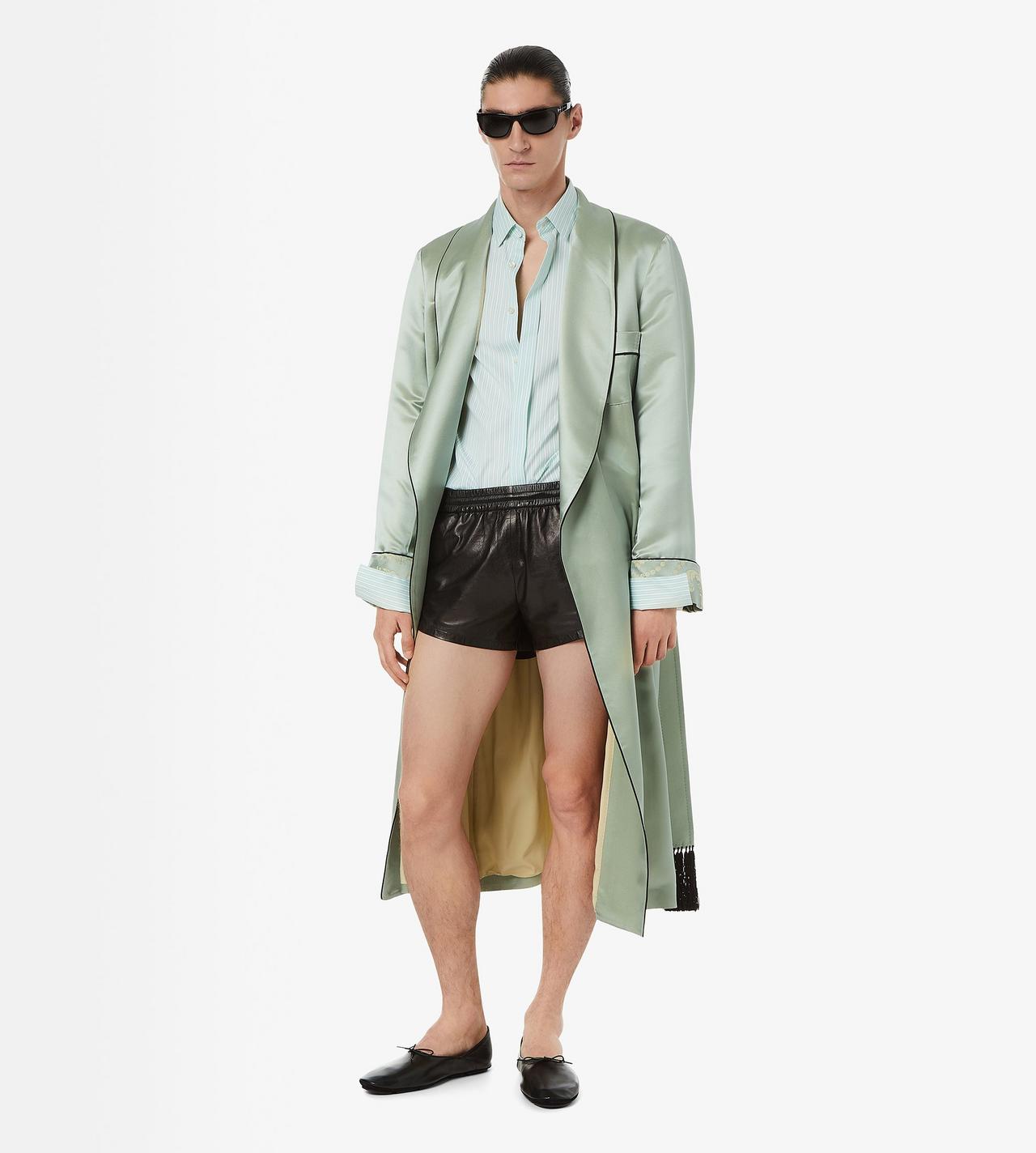 SILK SATIN ORNAMENTAL JACQUARD ROBE image number 2