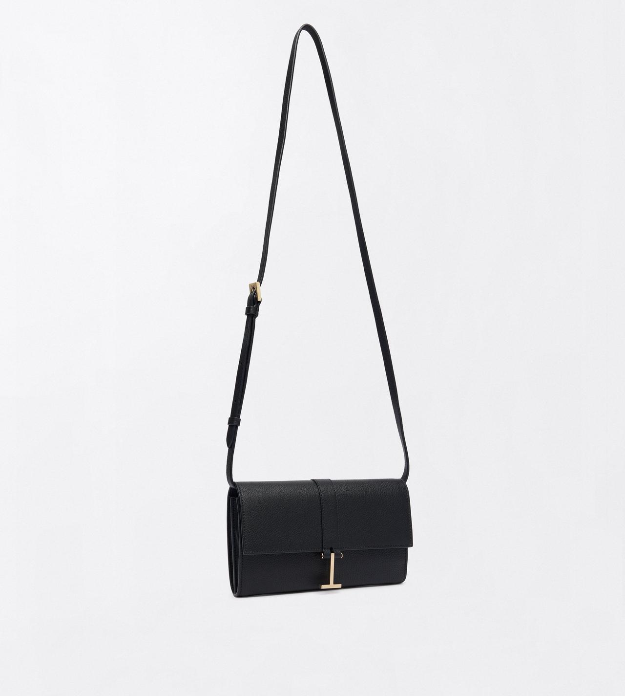 TOM FORD LEATHER BLACK GRAIN LEATHER KARA WALLET ON STRAP