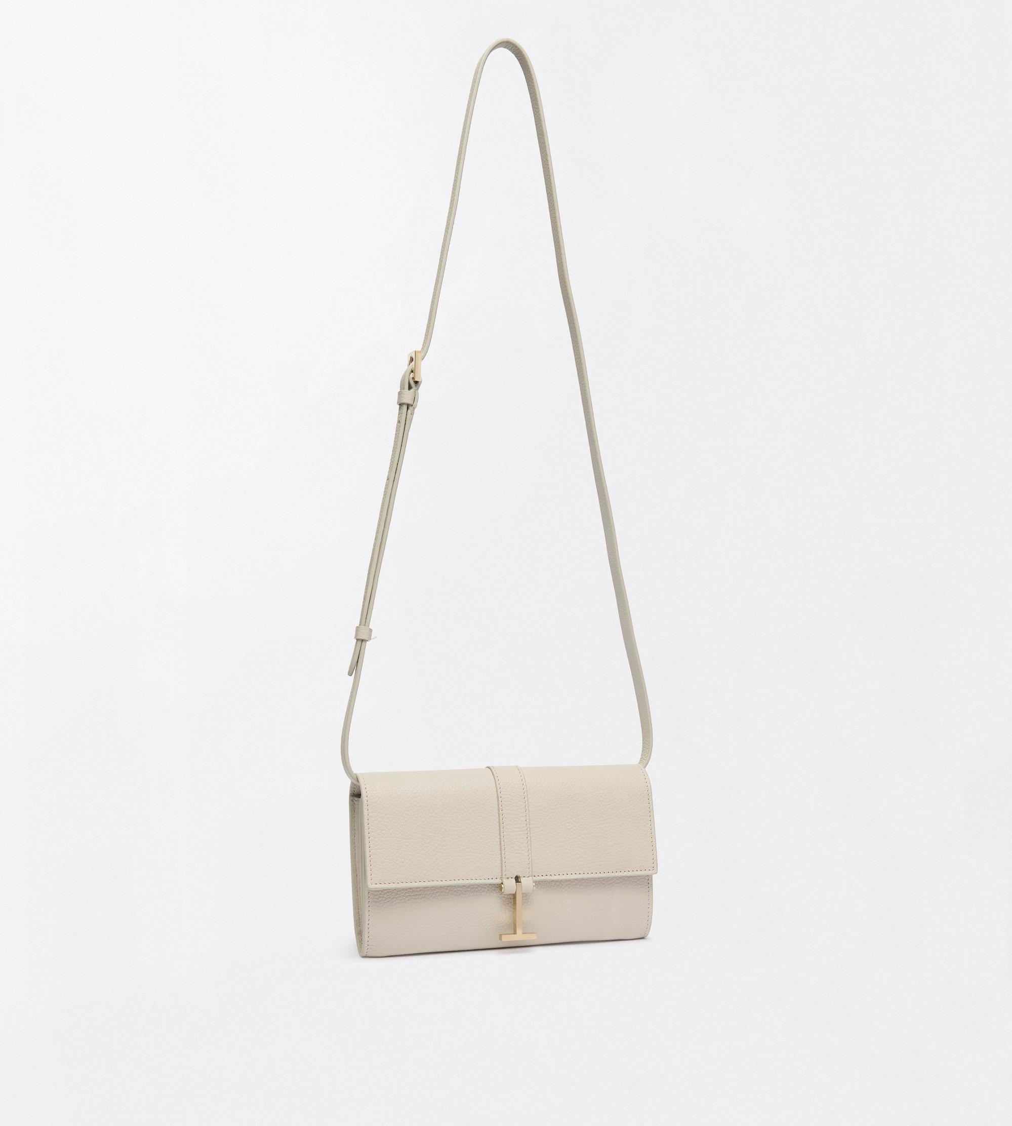 PORTEFEUILLE KARA &Agrave; BANDOULI&Egrave;RE EN CUIR FLEUR