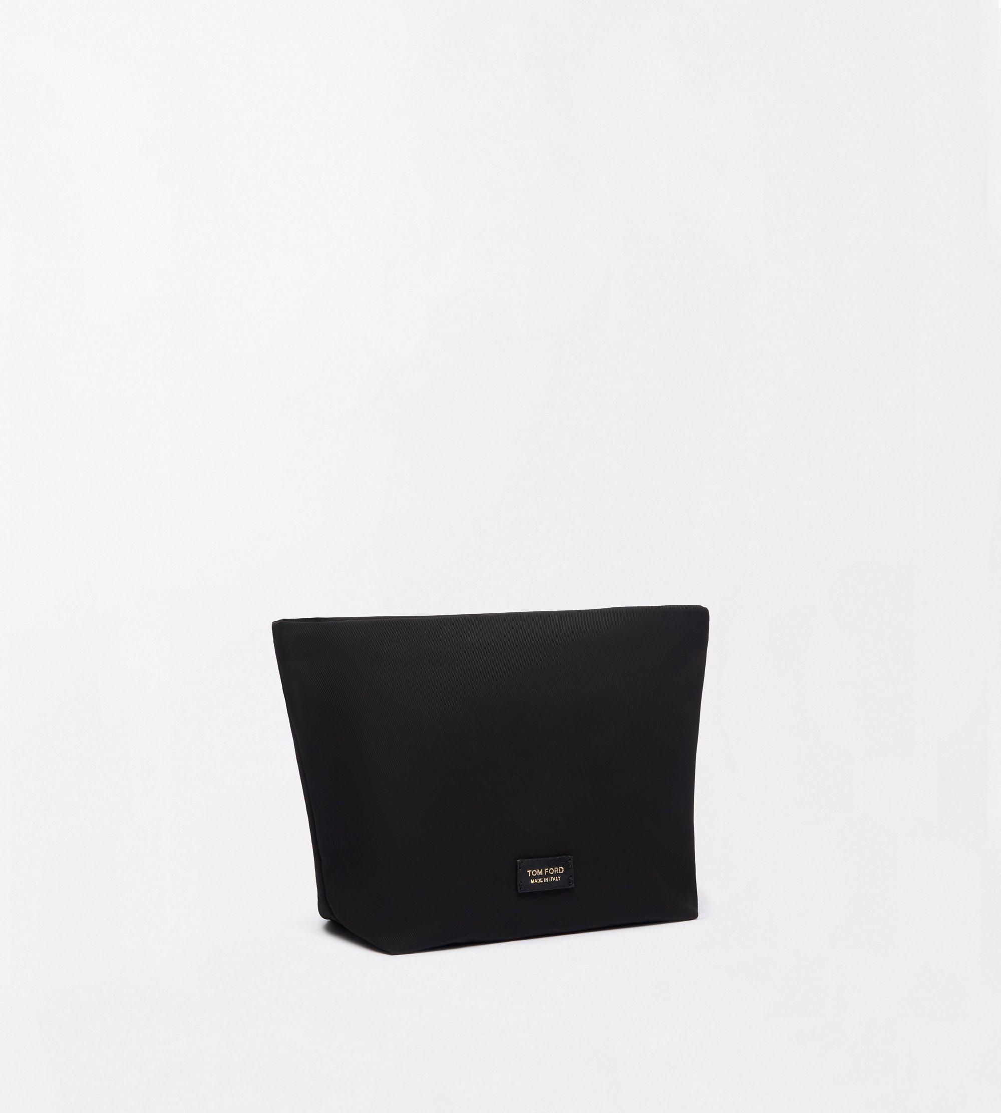 TROUSSE DE MAQUILLAGE EN TISSU TECHNIQUE C&Ocirc;TEL&Eacute;