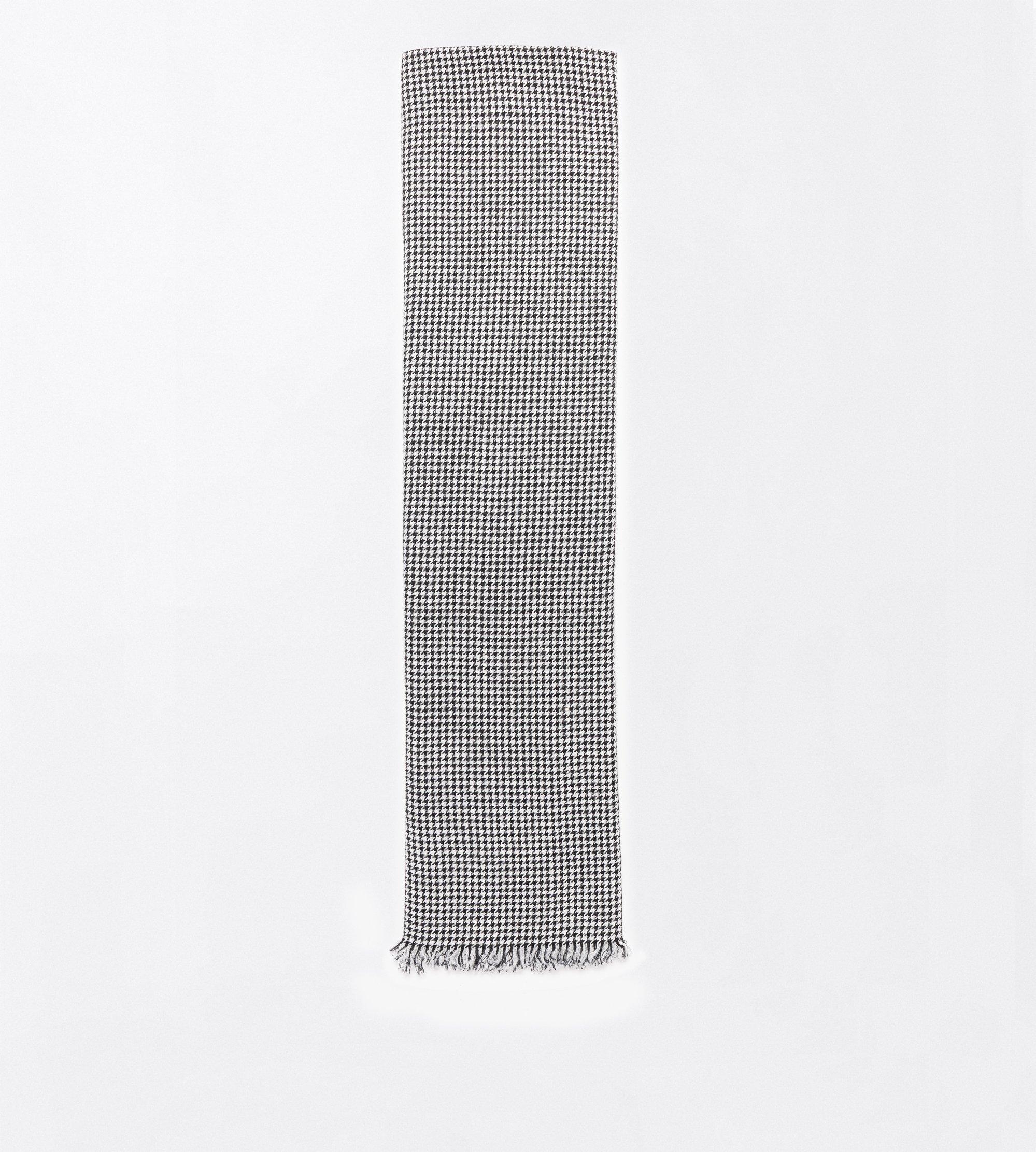 SEQUINED PIED DE POULE SHAWL